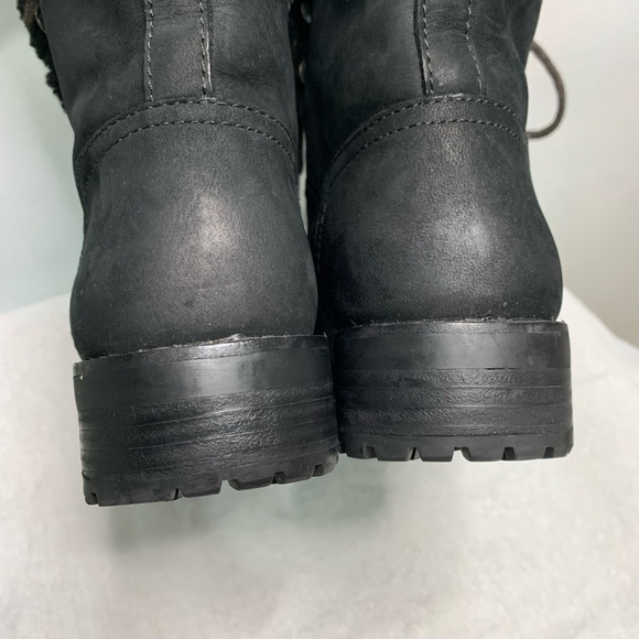 UGG Fraser Leather Hiker Boot - Picture 4 of 10